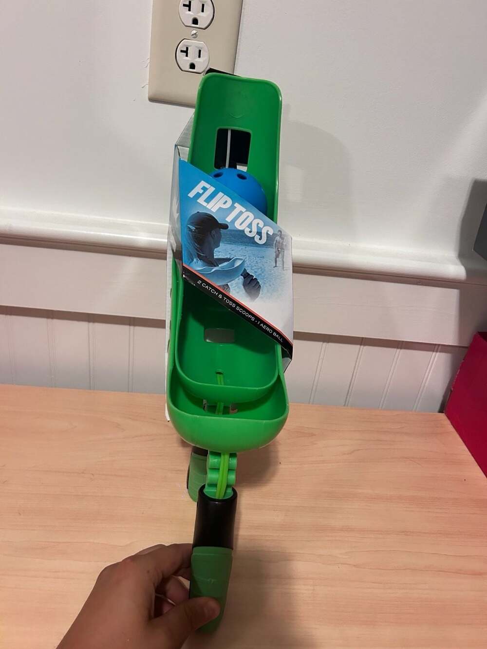 Franklin Sports Flip Toss Catch and Toss Game with 2 Scoops and 1 Aero Ball